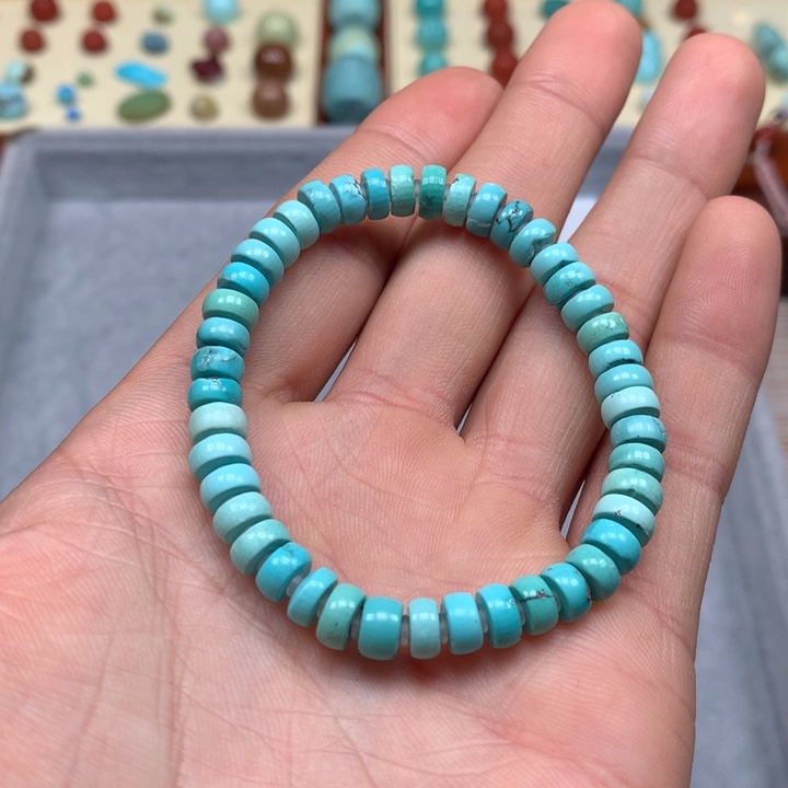 绿松石配饰未镶嵌