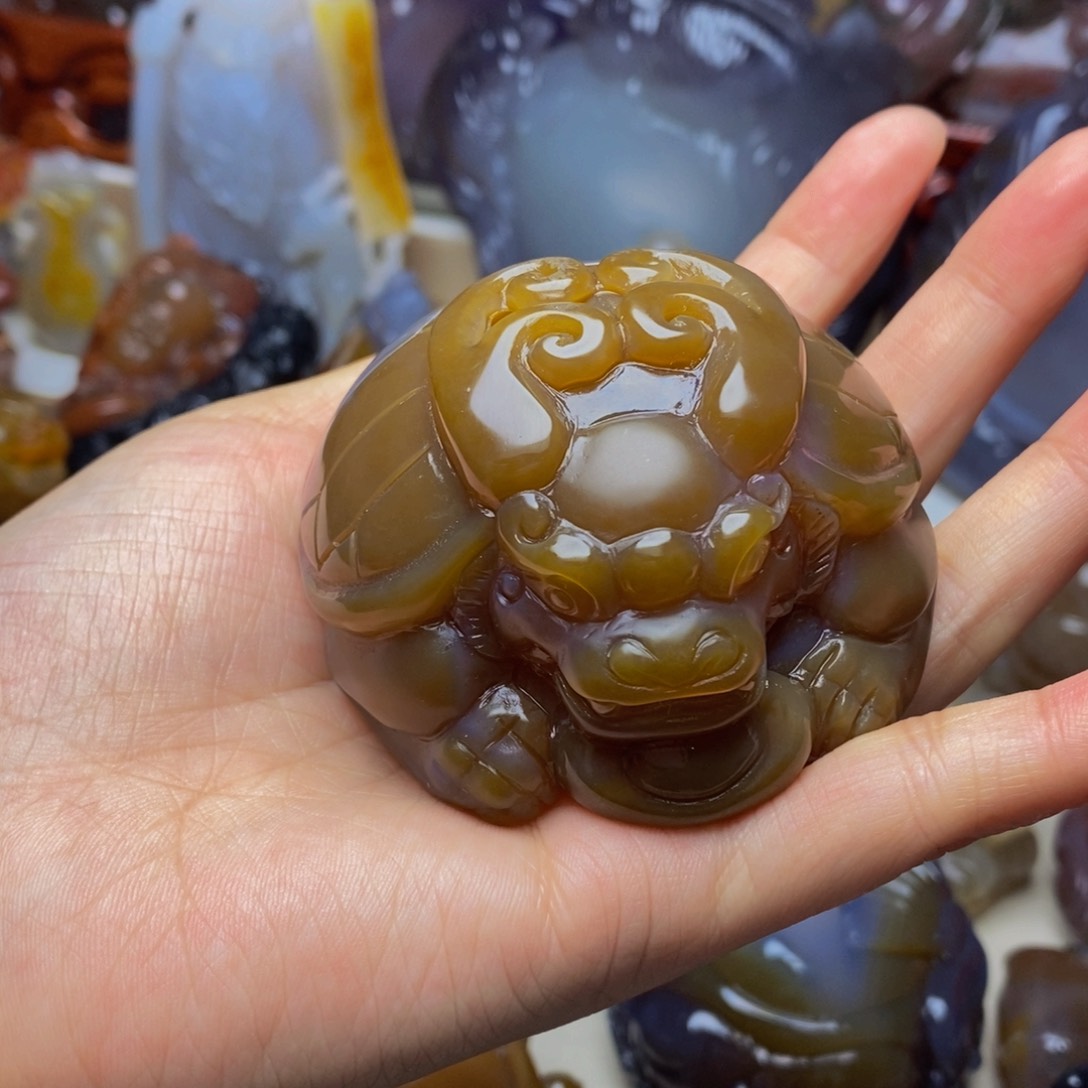 玛瑙/玉髓手把件未镶嵌