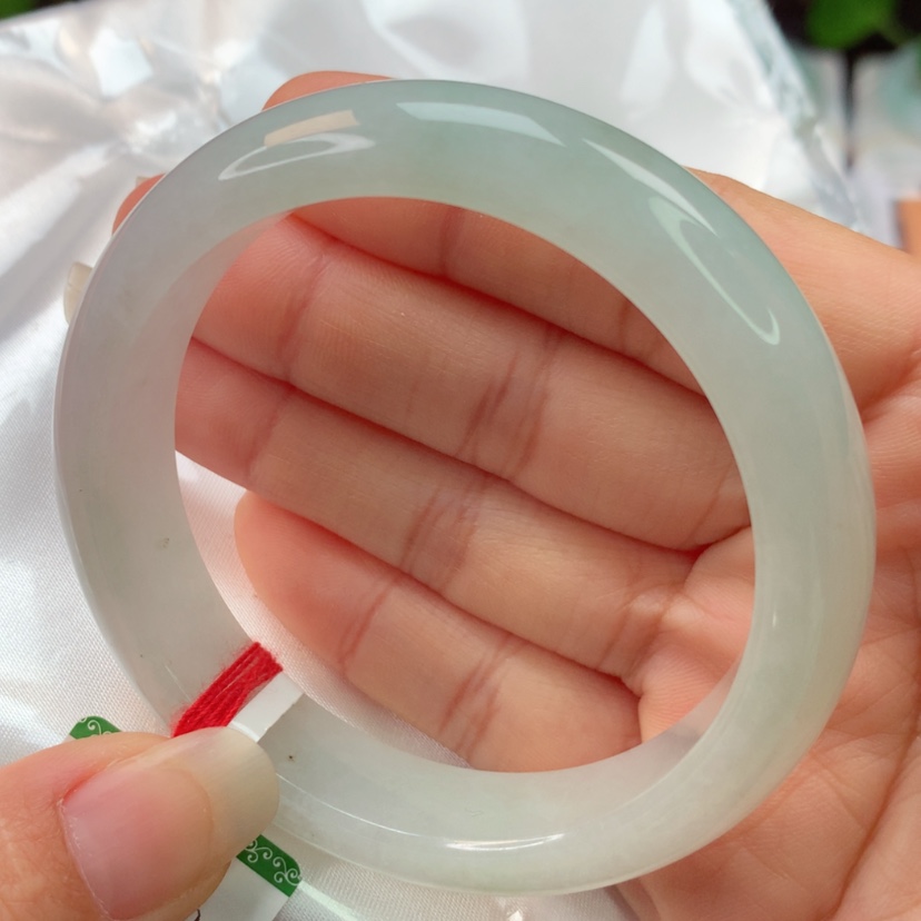 【闪购商品】翡翠手镯未镶嵌天然翡翠手镯