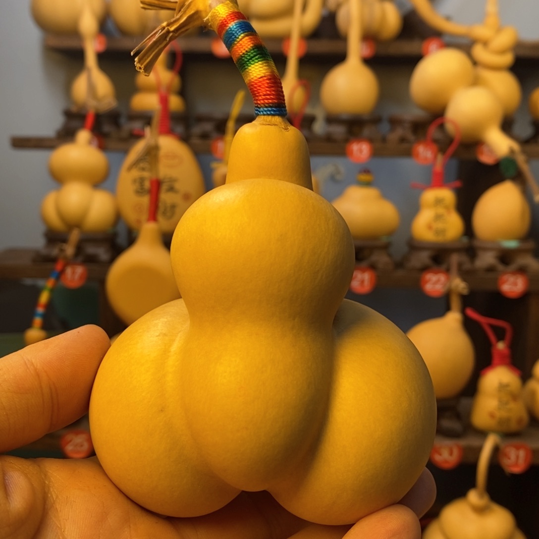 初*～一个大头金蟾葫芦