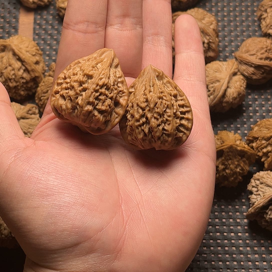 文玩核桃把件火焰鸭嘴