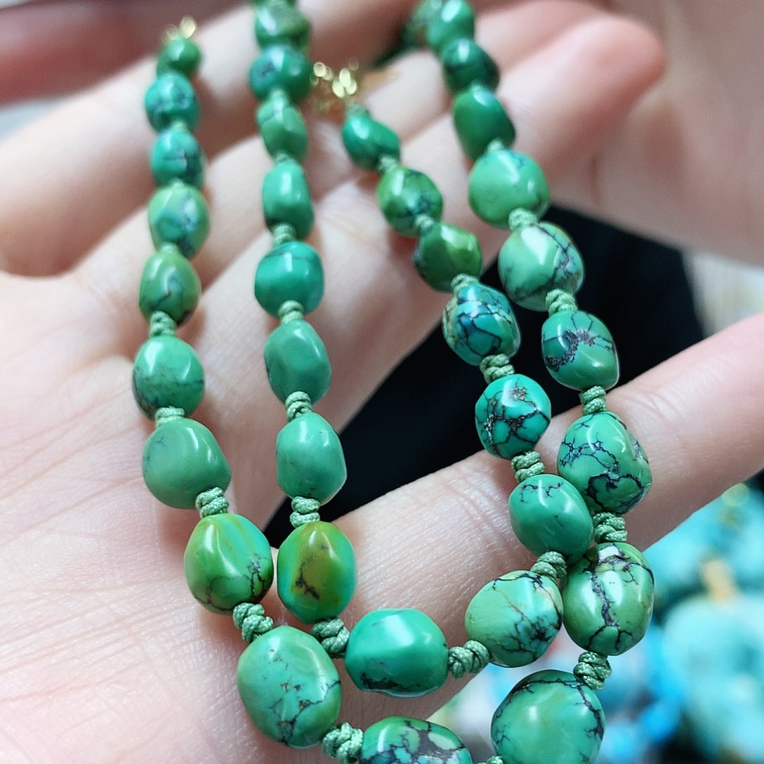 未镶嵌绿松石珠宝奇石