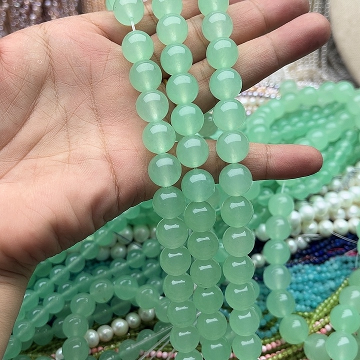 玛瑙/玉髓未镶嵌珠宝半成品一条12mm左右翠玉