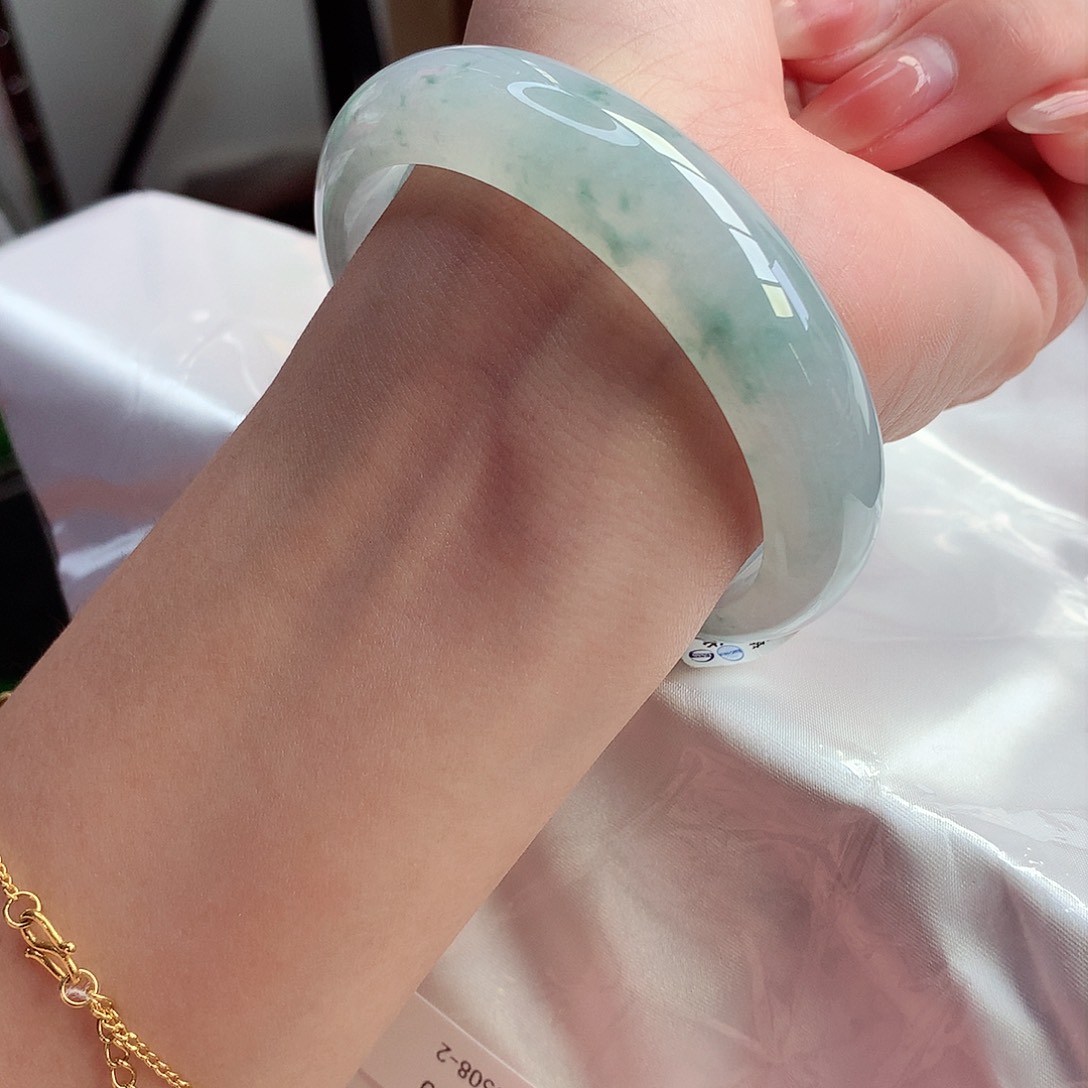 翡翠手镯未镶嵌天然A货翡翠58