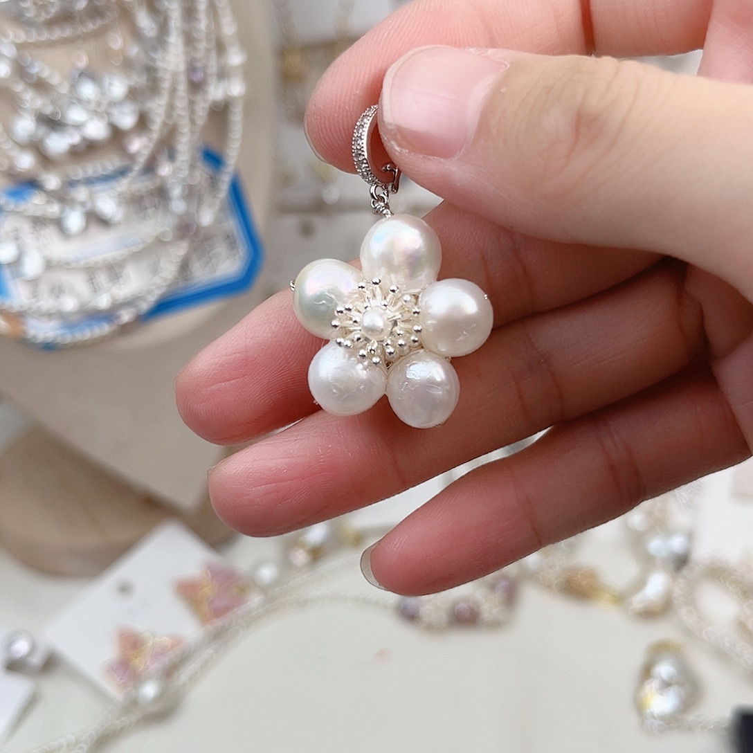 未镶嵌淡水珍珠颈饰