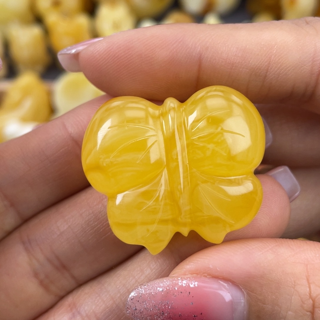 琥珀裸石未镶嵌蜜蜡