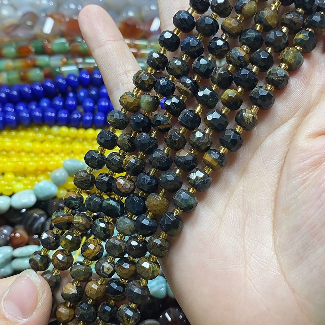 玛瑙/玉髓未镶嵌珠宝半成品蓝虎车轮切一条卡8mm