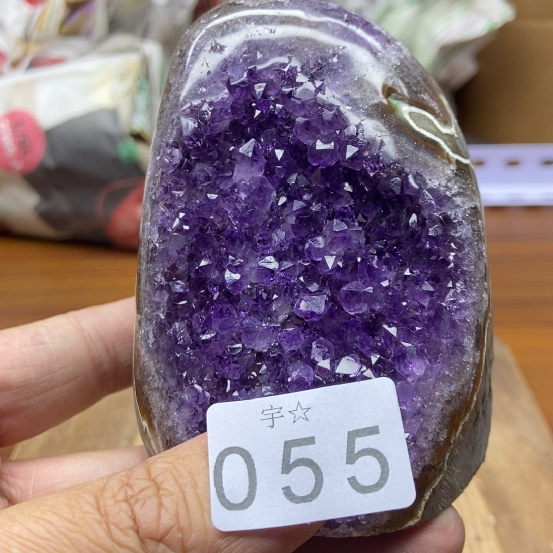 紫晶天然水晶摆件未镶嵌