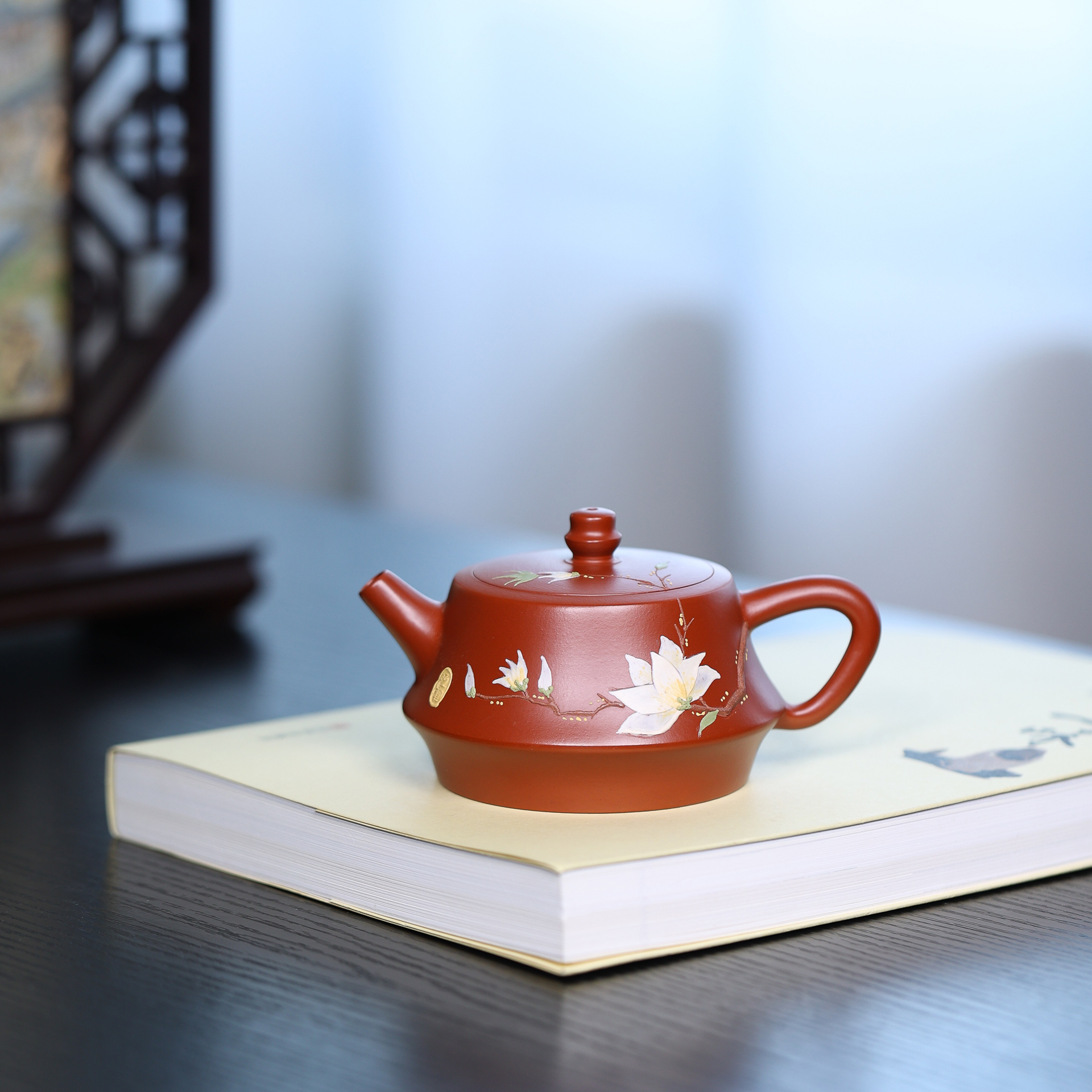 宜兴正品原矿紫砂茶壶朱泥大红袍柱础全手工堆绘玉兰花茶具泡茶壶