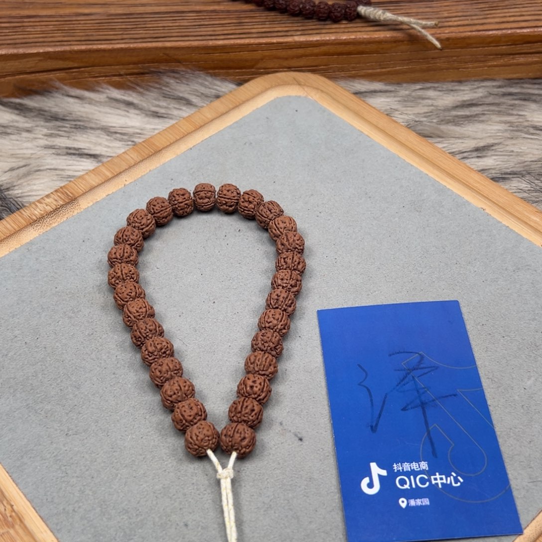 禾***桉金刚菩提吊坠金刚