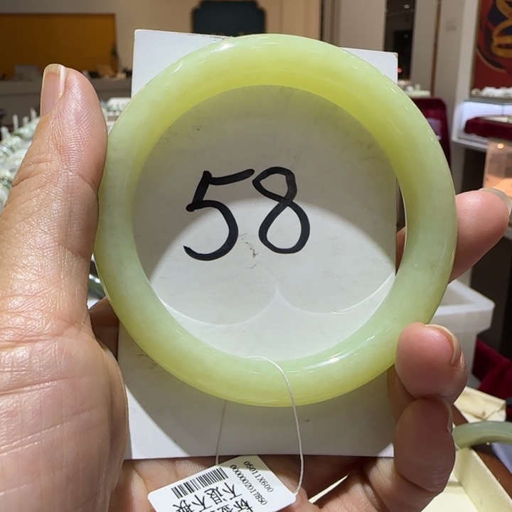 和田玉未镶嵌手镯870