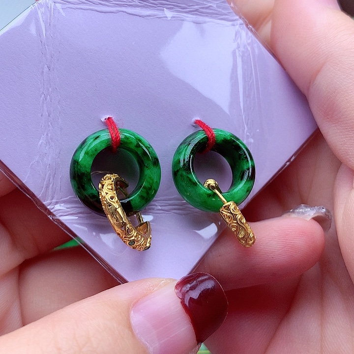 翡翠颈饰银S925镶嵌翡翠