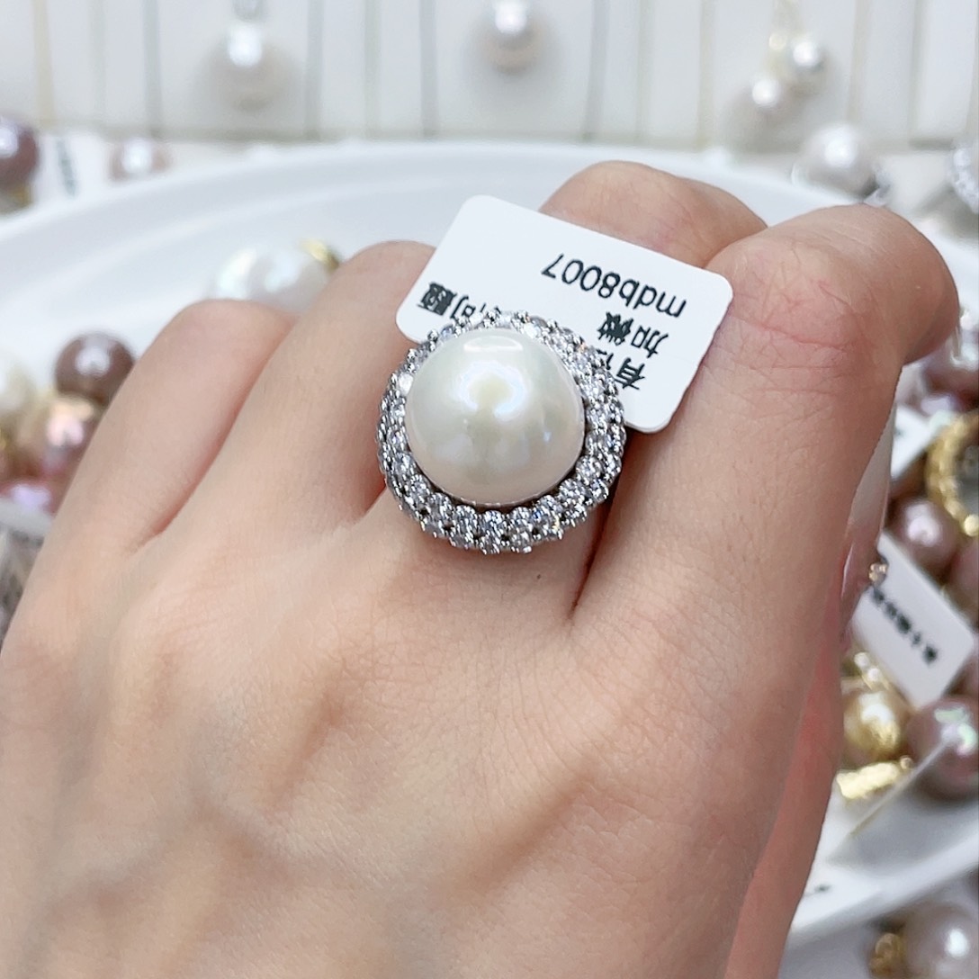 淡水珍珠颈饰未镶嵌