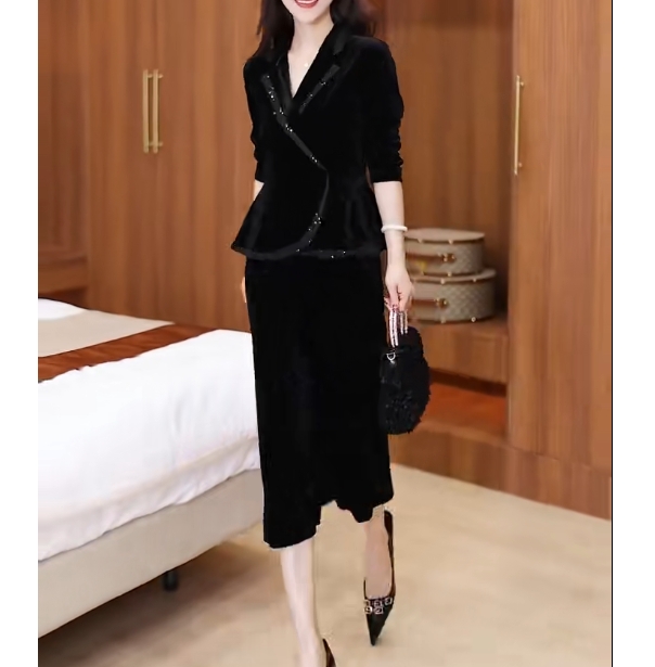 2025新款气质修身显瘦收腰西服上衣半身裙时尚套装FJ20701