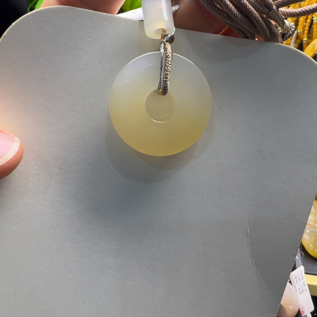 石英质玉（黄龙玉）未镶嵌手镯