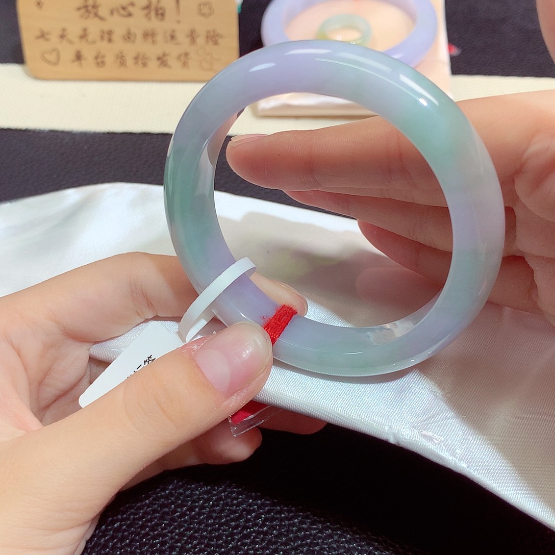 翡翠未镶嵌手镯295