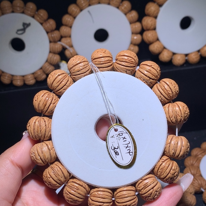 时***雨桃核手串王者南瓜