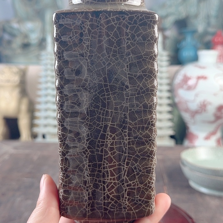 溪口官窑尊瓶品相完美