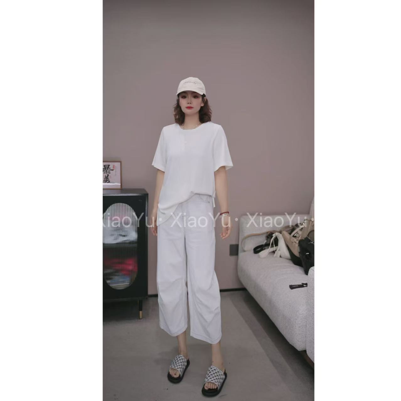 【NO退换】瑕疵品 品牌【烛光颗粒简约短袖T恤】豆豆 MLQ 5613