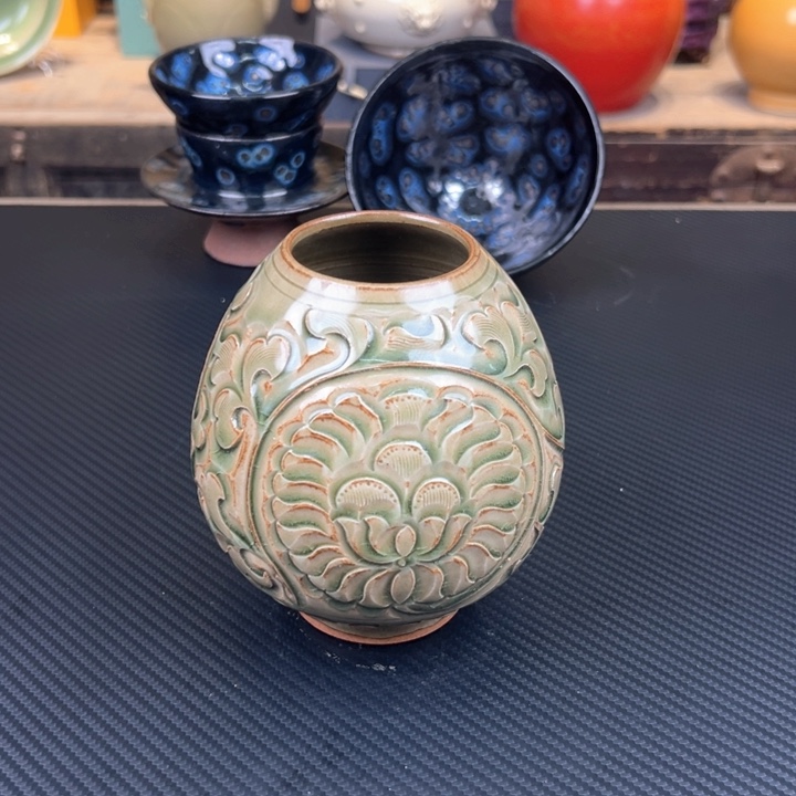 摆件陶瓷高端赏器摆件