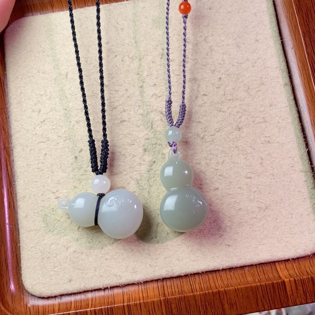 和田玉颈饰未镶嵌单个