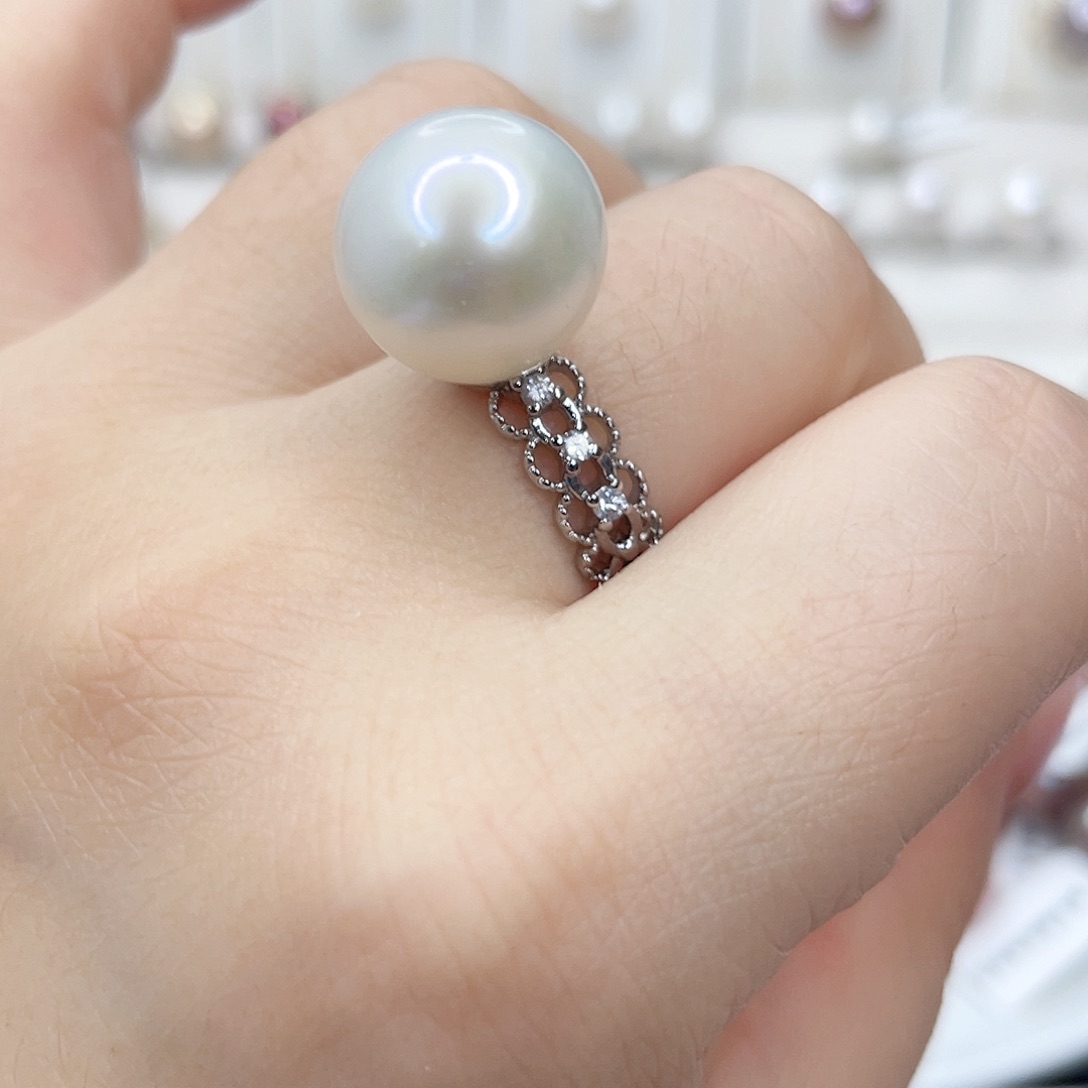 淡水珍珠未镶嵌吊坠(赠链)