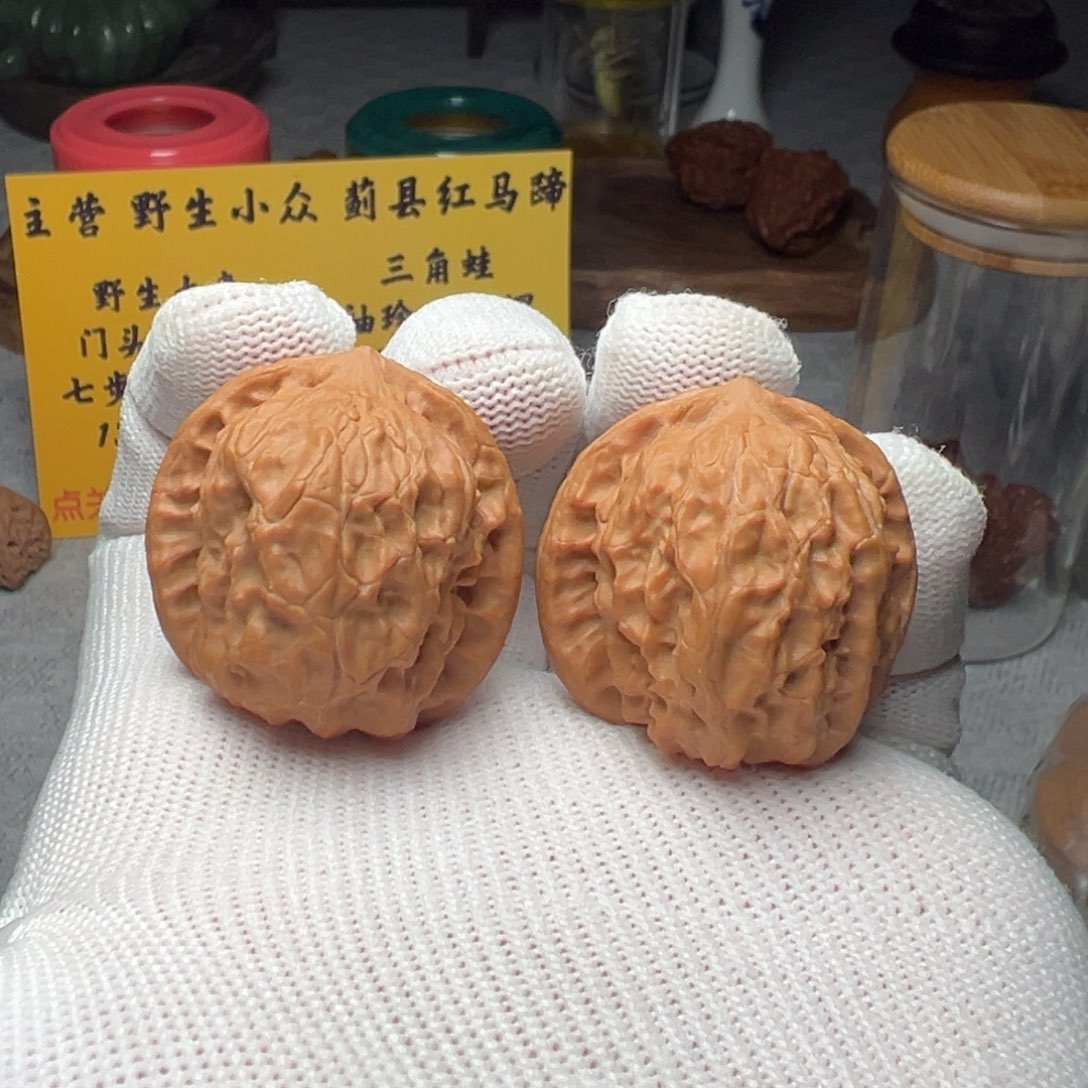 文玩核桃吊坠昌闷3949