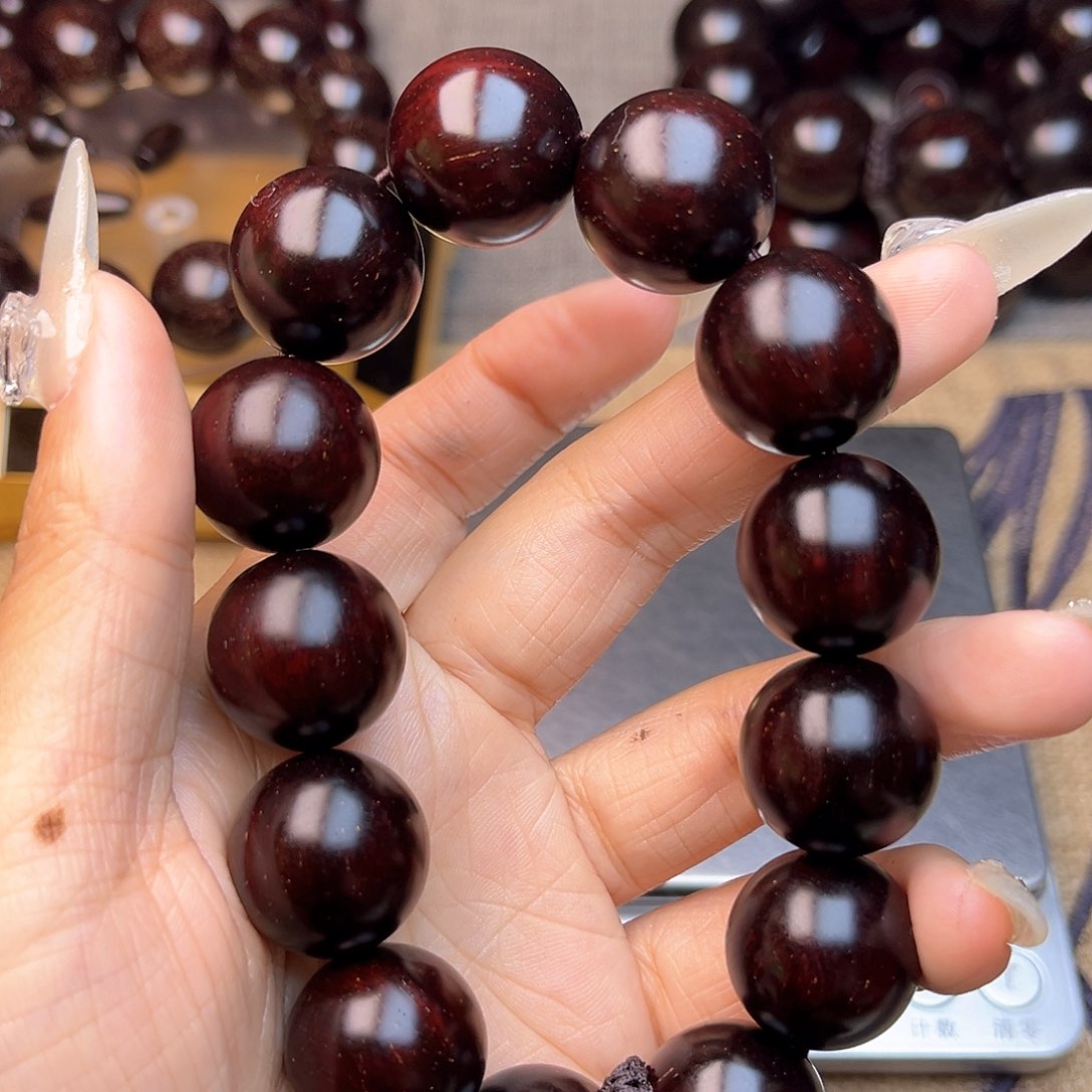 檀香紫檀（小叶紫檀）1.8x13多星