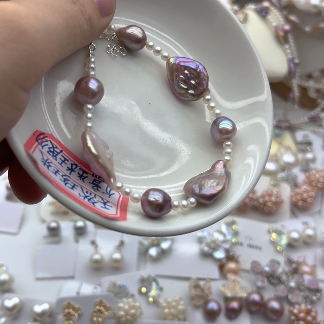 颈饰淡水珍珠未镶嵌