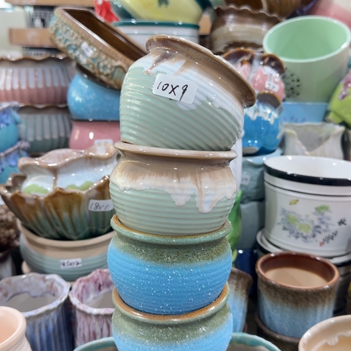 凑9块包邮，有孔，陶瓷花盆