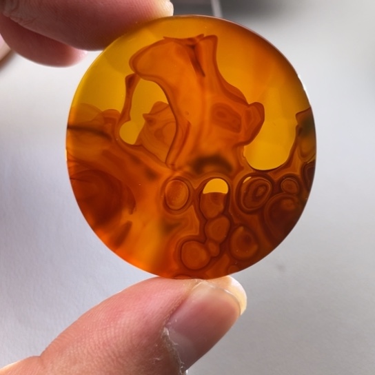 玛瑙/玉髓颈饰未镶嵌墨*