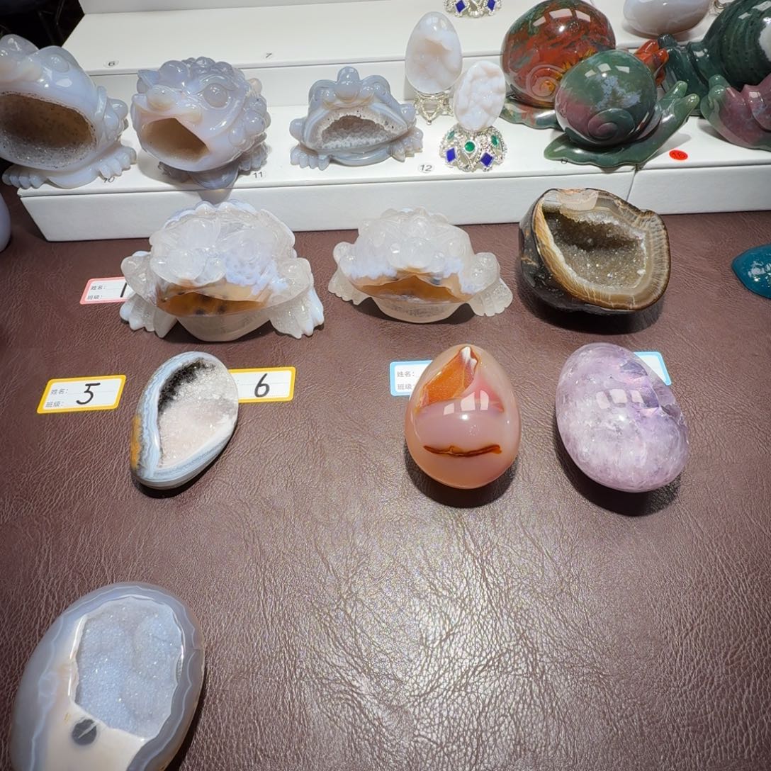 段***H玛瑙/玉髓未镶嵌摆件