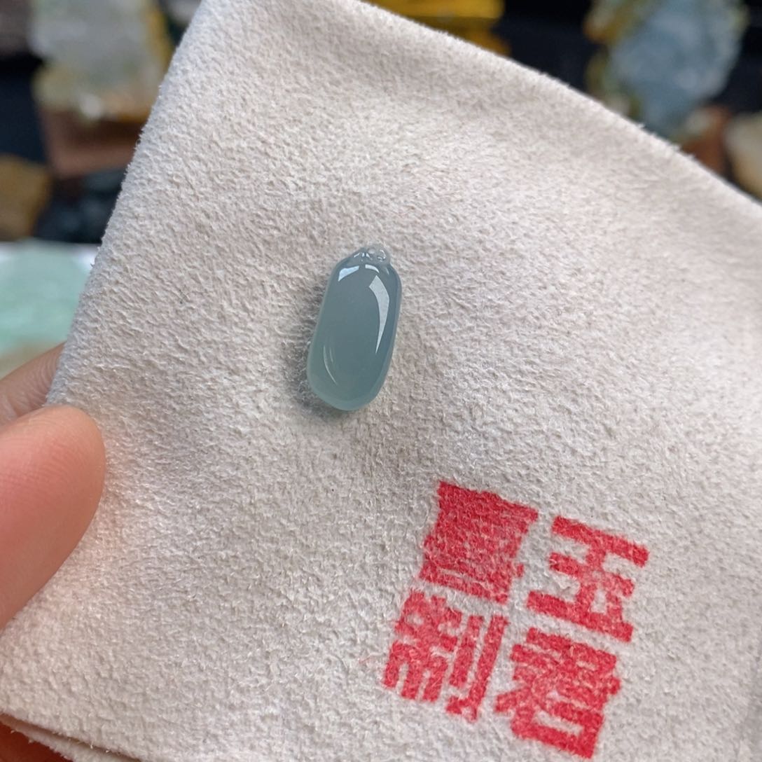 翡翠裸石翡翠福瓜