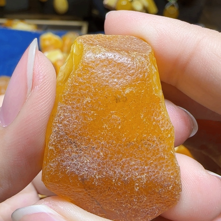 定制琥珀未镶嵌蜜蜡