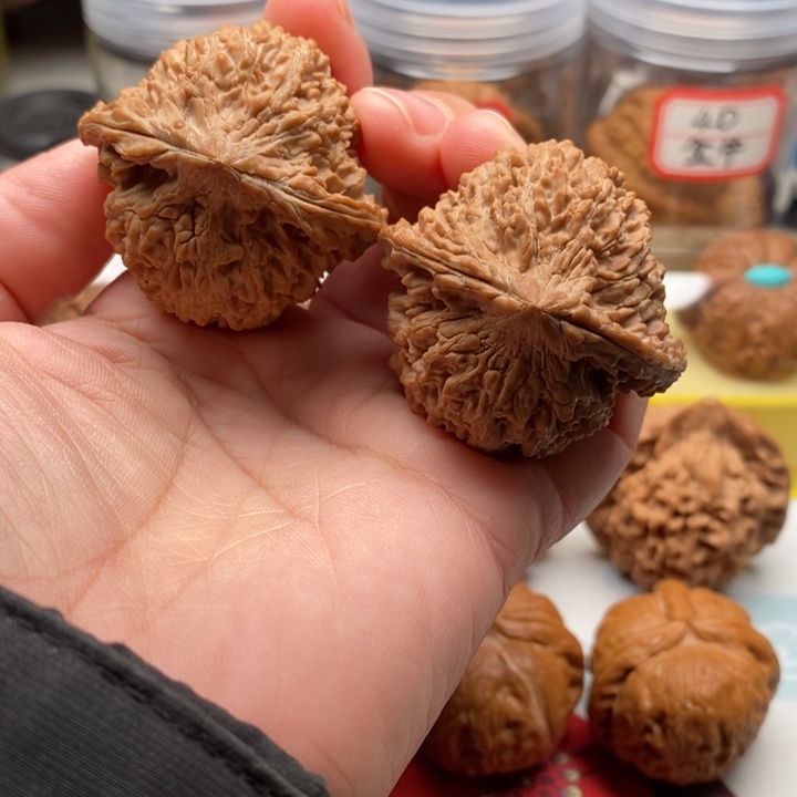 文玩核桃吊坠42满天星
