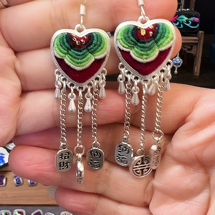 织绣手工刺绣工艺品