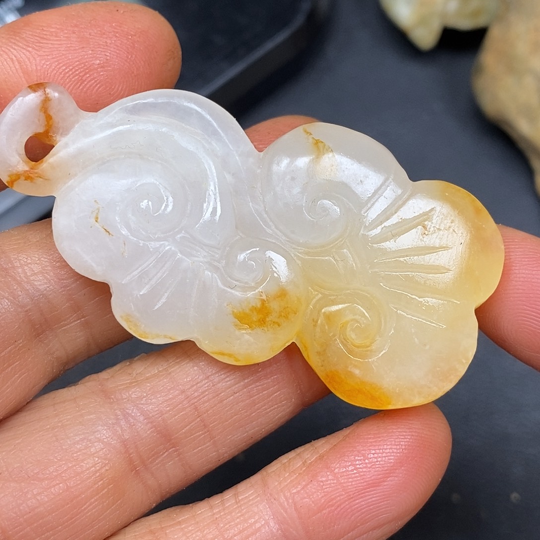 和田玉未镶嵌挂件