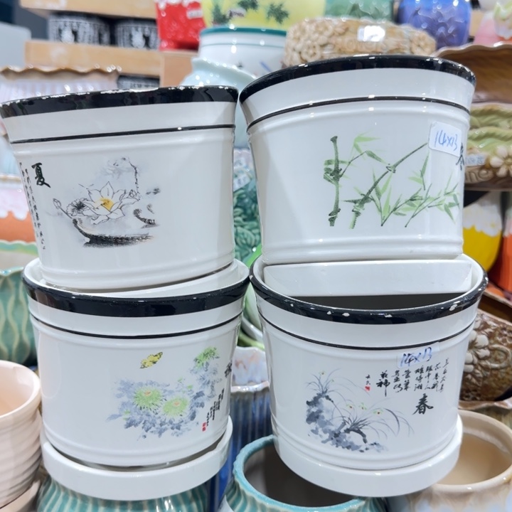 凑9块包邮，有孔，陶瓷花盆