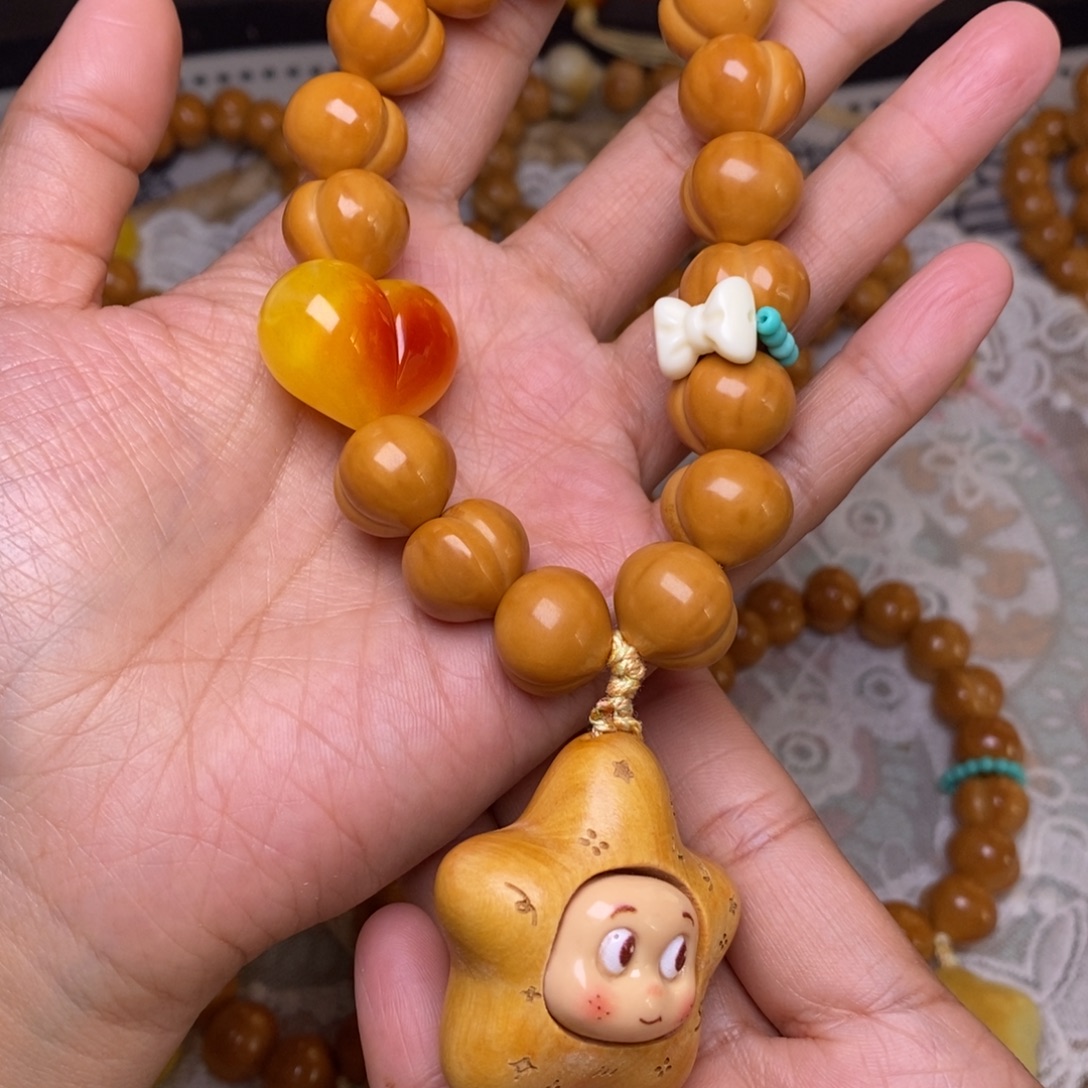 猴头核桃吊坠屁桃15加