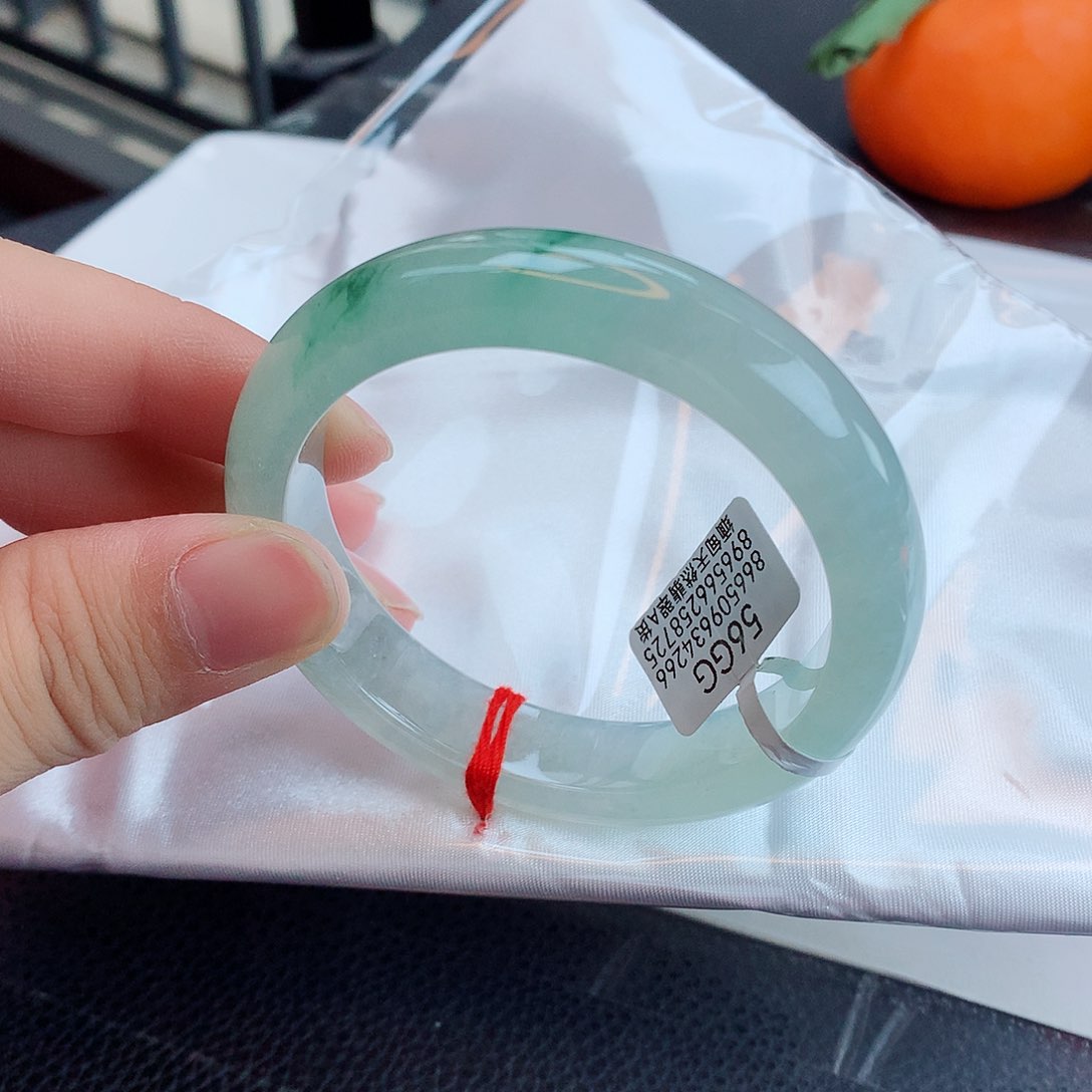 翡翠手镯未镶嵌天然缅甸翡翠A货手镯