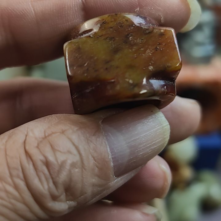 和田玉（糖玉）未镶嵌挂件