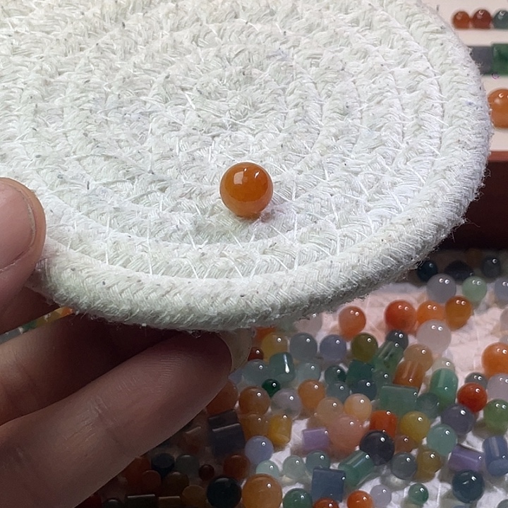 翡翠散珠未镶嵌定制翡翠卡9.8