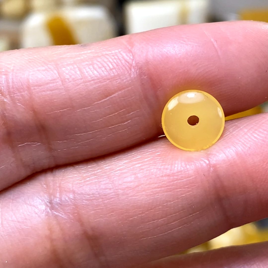 裸石琥珀未镶嵌?*头隔片