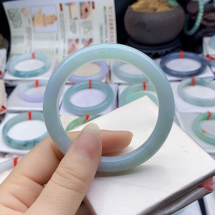 翡翠未镶嵌手镯缅甸天然翡翠A货56