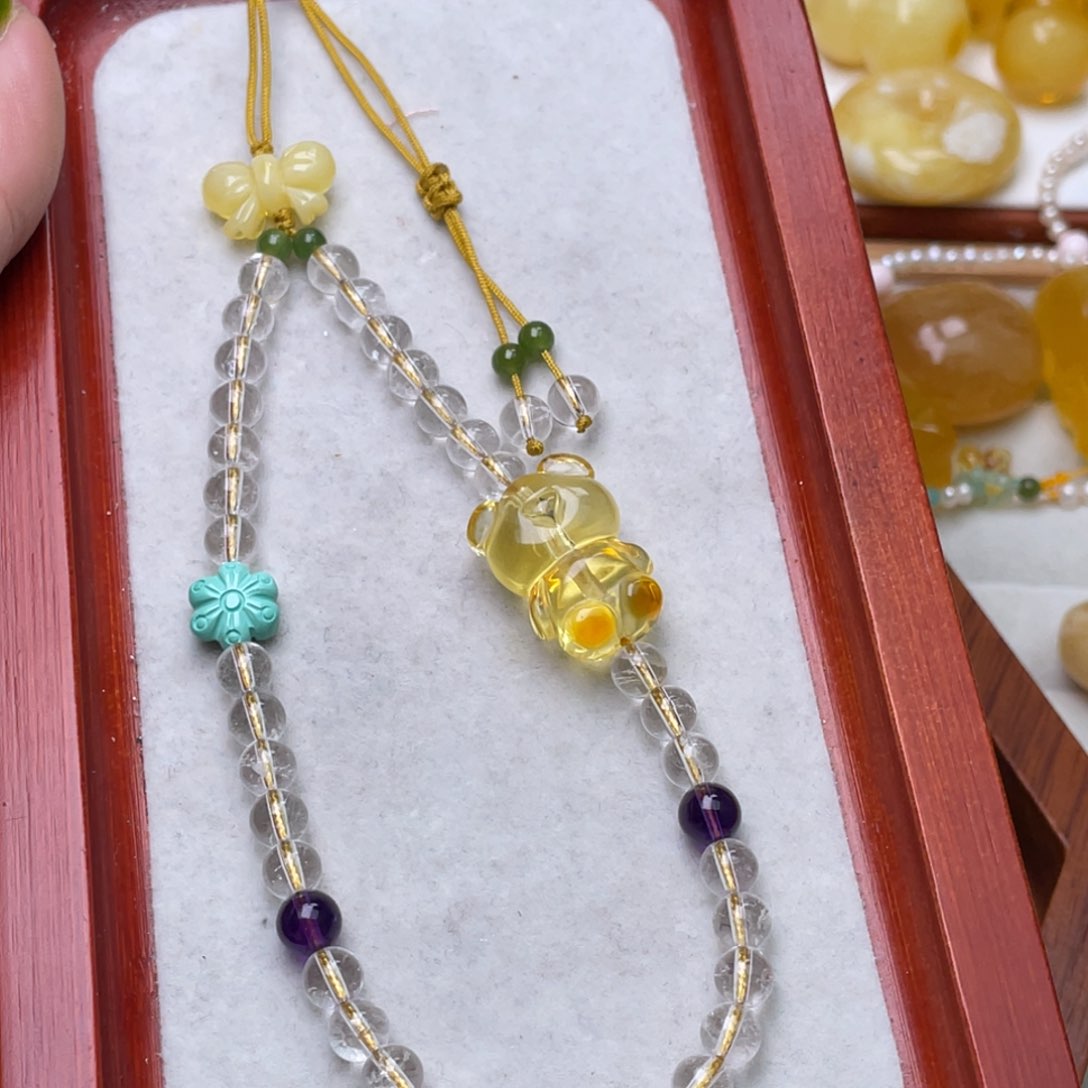 琥珀吊坠(赠链)未镶嵌