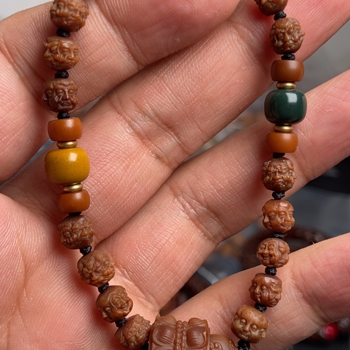 橄榄核吊坠今天的