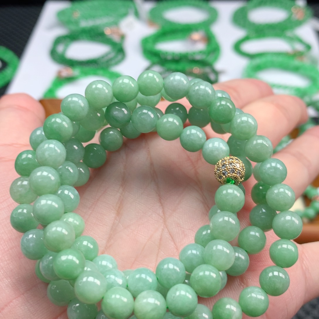 翡翠手链未镶嵌翡翠