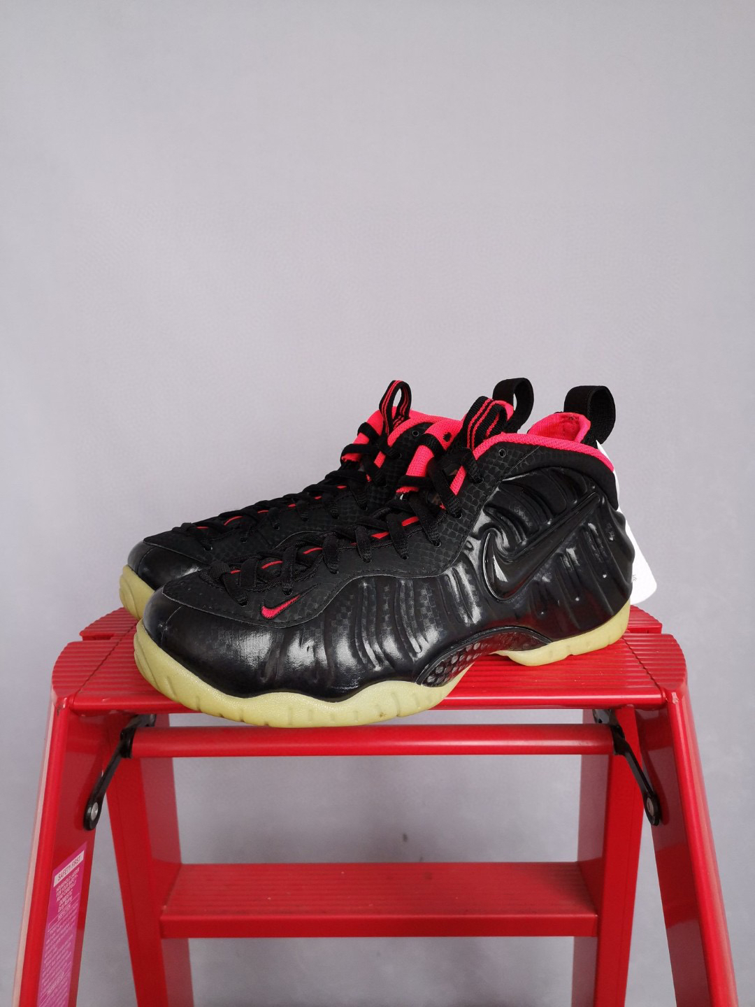 95新 MM6 黑椰子泡41码 鞋底氧化 正常穿着痕迹 HH2015 鞋