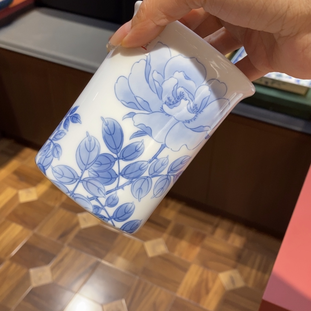 枫****瓷片厘米，小杨甄选甄选