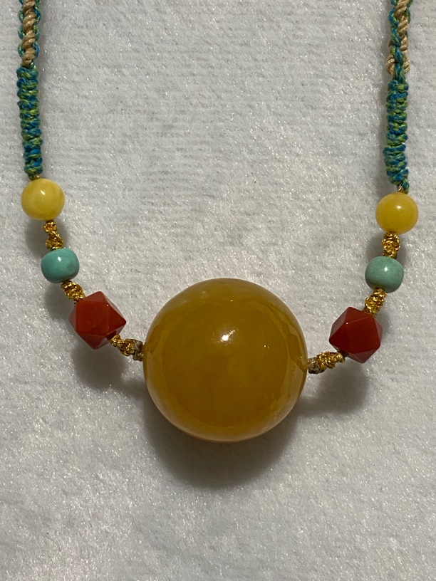 天然俄料蜜蜡吊坠